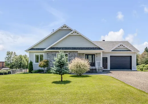Bungalow for sale - 115 Route de St-Achillée, Château-Richer, G0A1N0