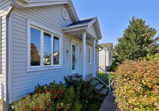 Maison à vendre - 101 Rue du Golf, Lavaltrie, J5T 2Y5