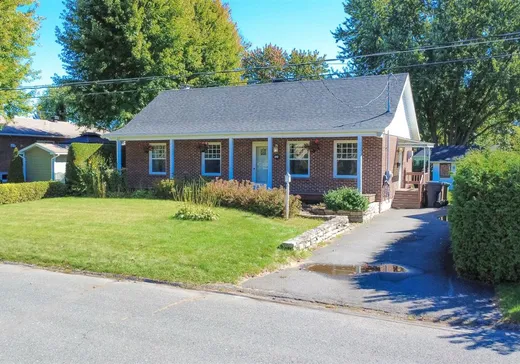 Bungalow à vendre - 640 Rue Lizotte, Drummondville, J2C5H9