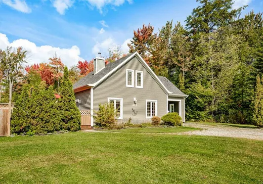 Two or more stories for sale - 425 Av. du Parc, Sherbrooke, J1N3R2