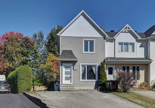Maison à étages à vendre - 1226 Rue du Phénix, Sherbrooke, J1R0J9