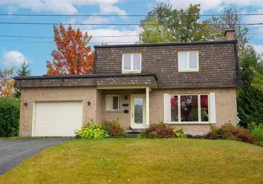 Two or more stories for sale - 2632 Rue des Mélèzes, Sherbrooke, J1G4N8