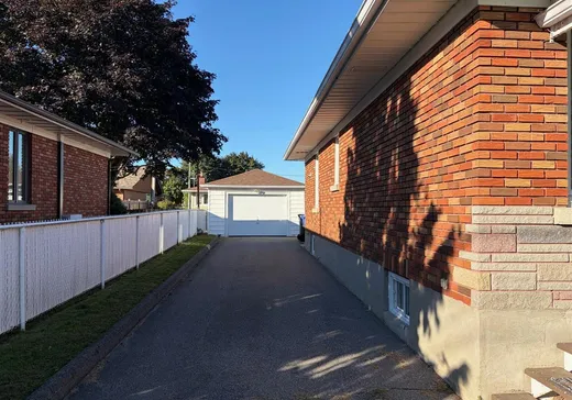 Maison à vendre - 33 Rue Molson, Salaberry-de-Valleyfield, J7Y 1G2