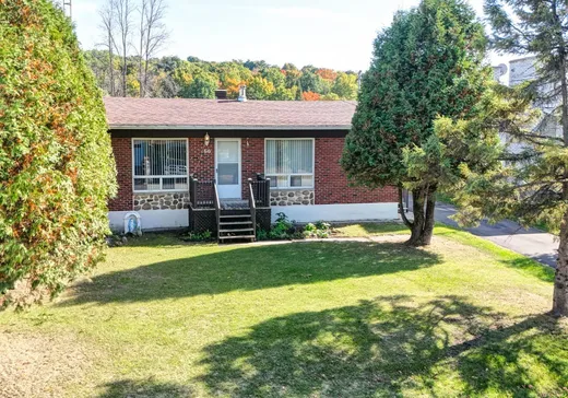 Maison à étages à vendre - 60 Rue Wales, Lachute, J0V1X0