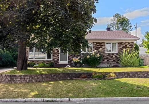 Maison à vendre - 8425 Av. Lucien-Paquet, Charlesbourg, G1G 4H5