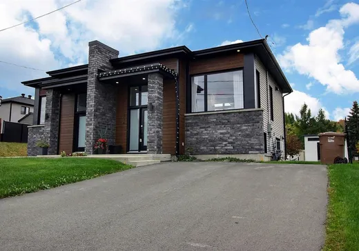 Bungalow for sale - 1716 Rue Lacharité, Fleurimont, J1E0L0