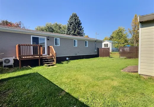 Maison à vendre - 14 Rue Cormier, Victoriaville, G6P 7S1