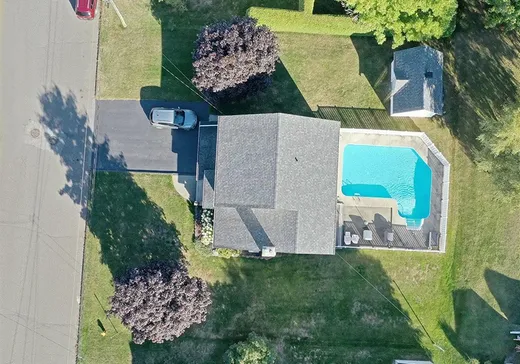 Maison à vendre - 496 Rue des Hirondelles, Coaticook, J1A 3E4