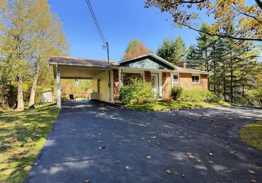 Maison à étages à vendre - 204 Rue André-Vanier, Sherbrooke, J1N3H3
