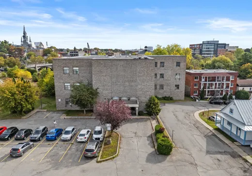 Condo à vendre - 305 Rue Laviolette, Saint-Jérôme, J7Y4H7