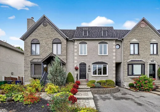 Maison à étages à vendre - 2000 Rue des Becs-Scies, Laval (Sainte-Rose), H7L5N6
