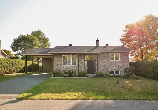 Bungalow for sale - 110 Rue Blier, Victoriaville, G6P8C5