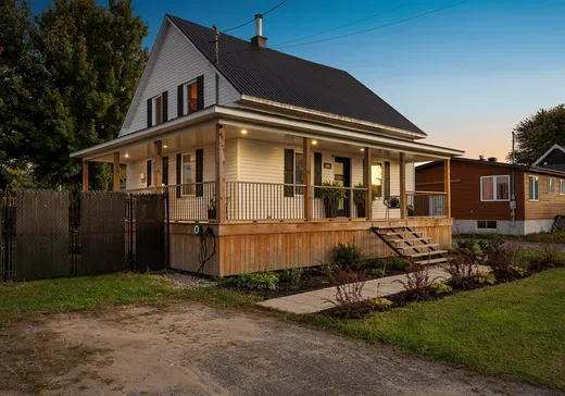 Maison à vendre - 625 Rue Houde, Saint-Célestin, J0C 1G0