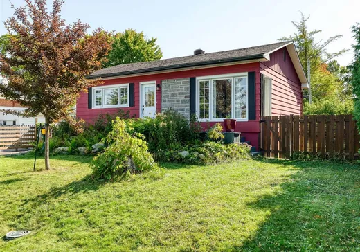 Bungalow for sale - 8710 Rue Ducharme, Laval (Saint-François), H7A1L8