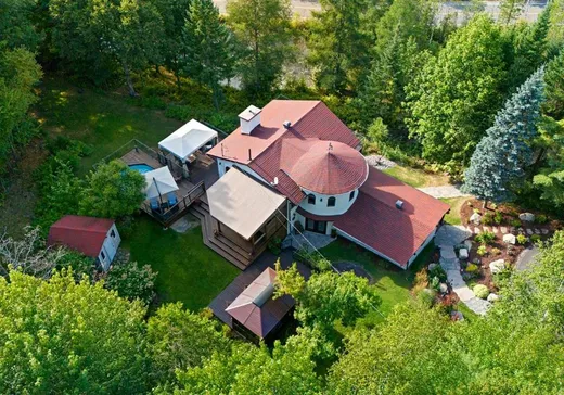 Maison à vendre - 9 Ch. des Pommiers, Ste-Anne-Des-Lacs, J0R 1B0