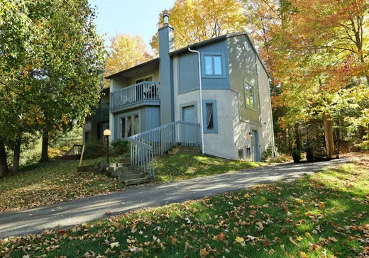 Two or more stories for sale - 1102Z Rue Chantovent, Sainte-Adèle, J8B2Y5
