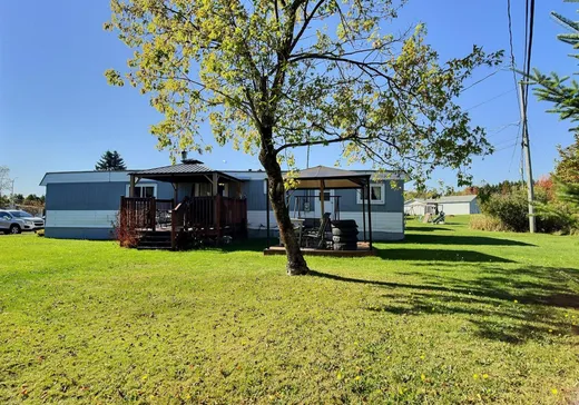 Maison à étages à vendre - 2590 Rue Bonneville, Sherbrooke, J1R0H1