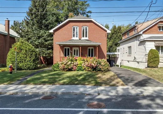 Maison à étages à vendre - 1180 Rue Lalemant, Drummondville, J2B5B4