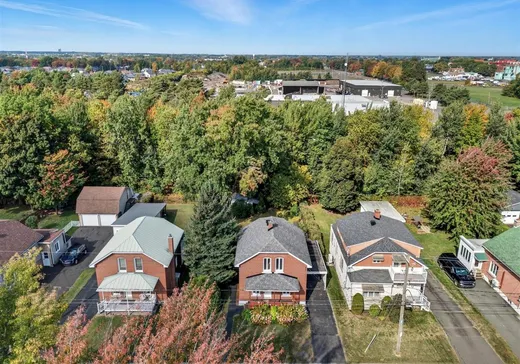 Maison à vendre - 1180 Rue Lalemant, Drummondville, J2B 5B4