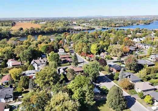 Maison à vendre - 1421 4e Rue, Chambly, J3L 4V4
