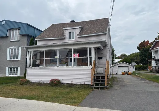 Maison à vendre - 47 Rue St-Henri, Victoriaville, G6P 3K3