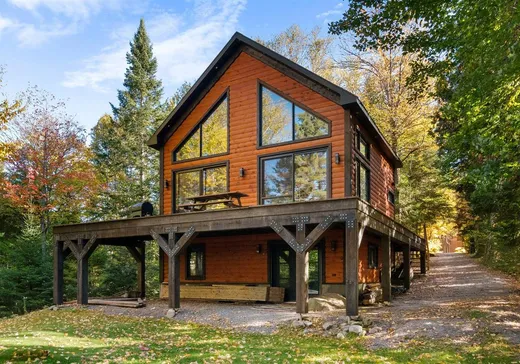 1 1/2 Storey for sale - 682 Ch. de la Presqu'île, Rivière-Rouge, J0T1T0