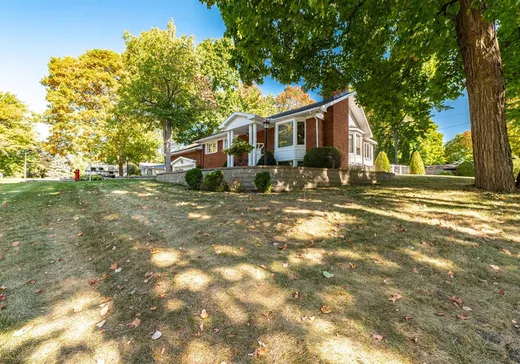 Maison à vendre - 415 Tsse Suzanne, Saint-Jérôme, J7Z 1X5
