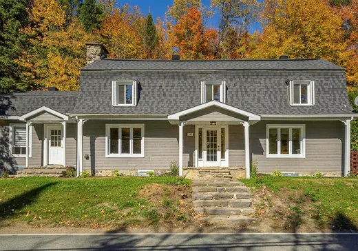 Maison à étages à vendre - 305 Ch. du Tour-du-Lac, Sainte-Agathe-des-Monts, J8C2Z7