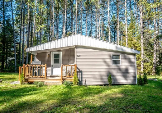 Bungalow à vendre - 340 Route de St-Malachie, St-Damien-De-Buckland, G0R2Y0
