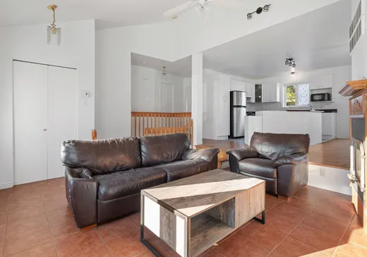 Maison à vendre - 280 Rue Fernand-Seguin, Lavaltrie, J5T 4B5