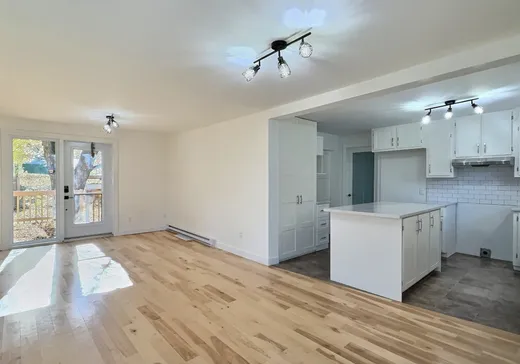 Maison à vendre - 84 Rue Dumoulin, Saint-Christophe-D'Arthabaska, G6S 0P5