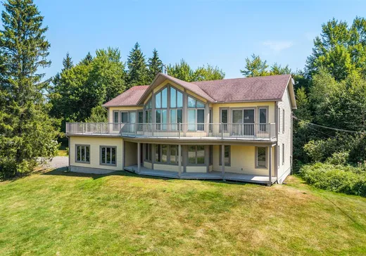 Maison à vendre - 34 Rue des Tangaras, Orford, J1X 0B9