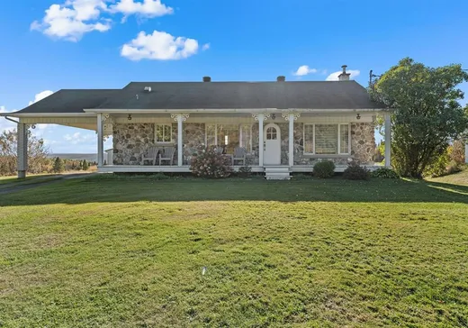 Bungalow à vendre - 985 Rg St-Charles, Beauceville, G5X1B1
