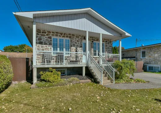 Maison à étages à vendre - 324 31e Avenue, Pointe-Calumet, J0N1G0