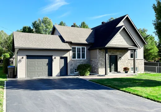 Maison à étages à vendre - 182 Rue du Nénuphar, Cowansville, J2K0C8