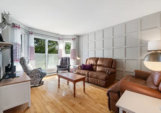 Maison à vendre - 2217 Rue de Barcelone, Sainte-Julie, J3E 2H8