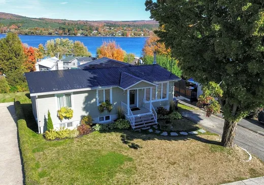 Bungalow for sale - 703 Rue Labbé, St-Ferdinand, G0N1N0