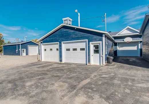 Maison à vendre - 758 Route 139, Saint-Theodore-d'Acton, J0H 1Z0