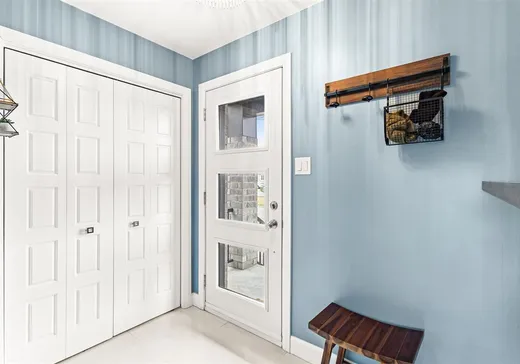 Maison à vendre - 115 Rue des Cours-d'Eau, Sainte-Sophie, J5J 0K5