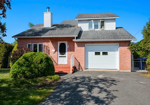 Maison à étages à vendre - 433 Rue de l'Iris, Granby, J2H2J8