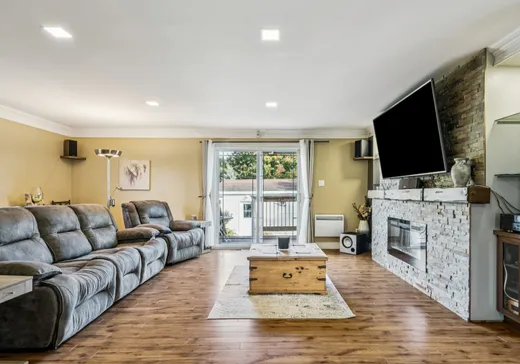 Maison à vendre - 211 Rue Principale, Saint-Édouard-de-Napierville, J0L 1Y0