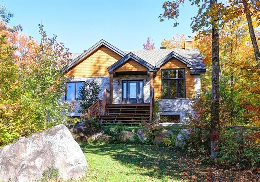 Bungalow à vendre - 2216Z Ch. des Menhirs, Ste-Lucie, J0T2J0