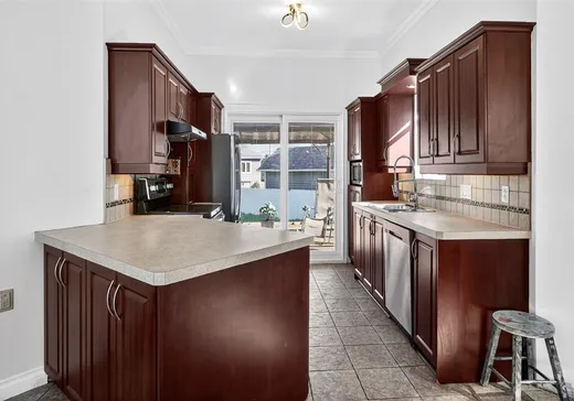 Maison à vendre - 160 21e Avenue N., Saint-Zotique, J0P 1Z0
