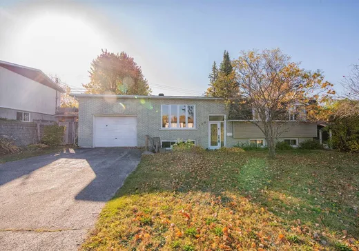 Bungalow à vendre - 109 Rue Poirier, Val-d'Or, J9P5B8