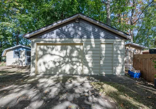 Maison à vendre - 1225 Rue Louis, Terrebonne, J6Y 1G5