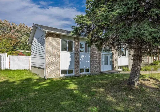 House for sale - 447 Boul. Samson, Laval (Sainte-Dorothee), H7X 1J5