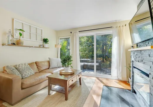 Maison à vendre - 281 Ch. des Grappes, App. 102, Saint-Sauveur, J0R 1K0