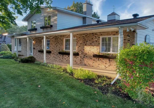 Maison à vendre - 75 Rue de Coulomb, Saint-Jean-sur-Richelieu, J3B 3X8