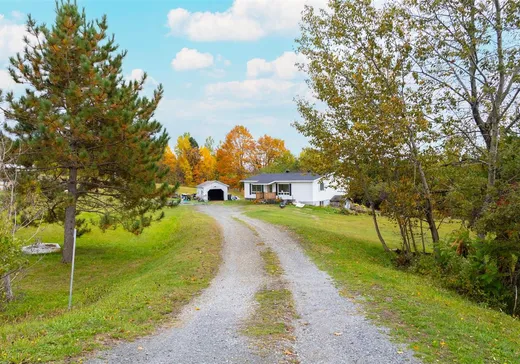 Bungalow for sale - 707 Route 165, Thetford-Mines, G6H2M2