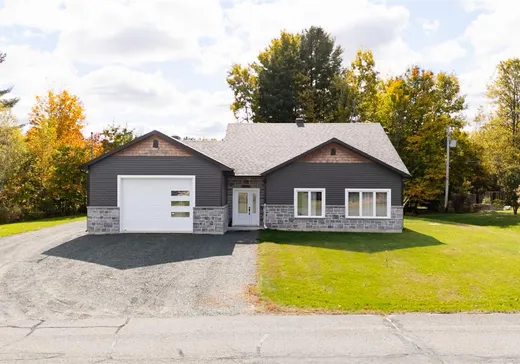 Maison à vendre - 141 13e Avenue, Daveluyville, G0Z 1C0